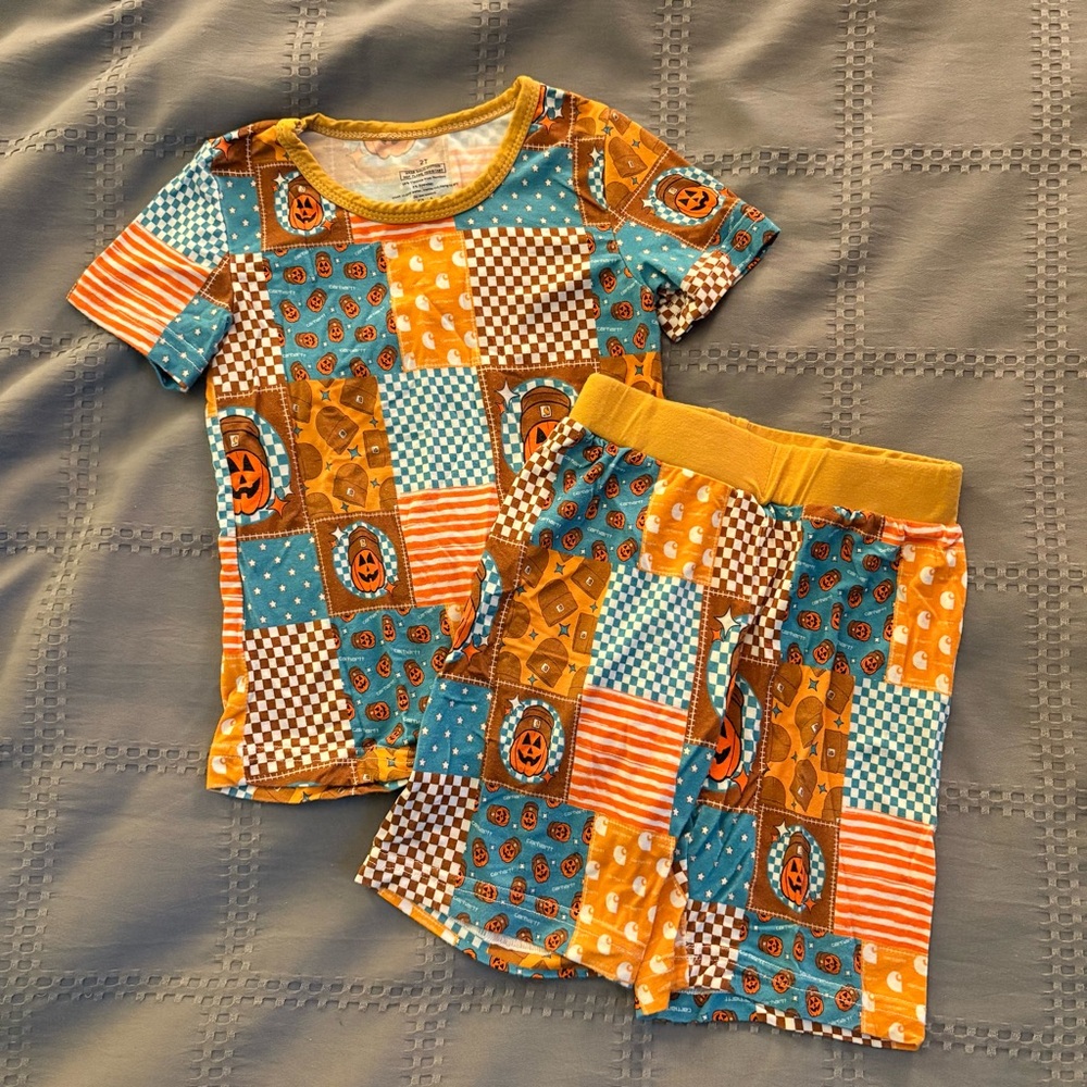 Halloween / Fall Carhartt Bamboo Shorts Set 2T
